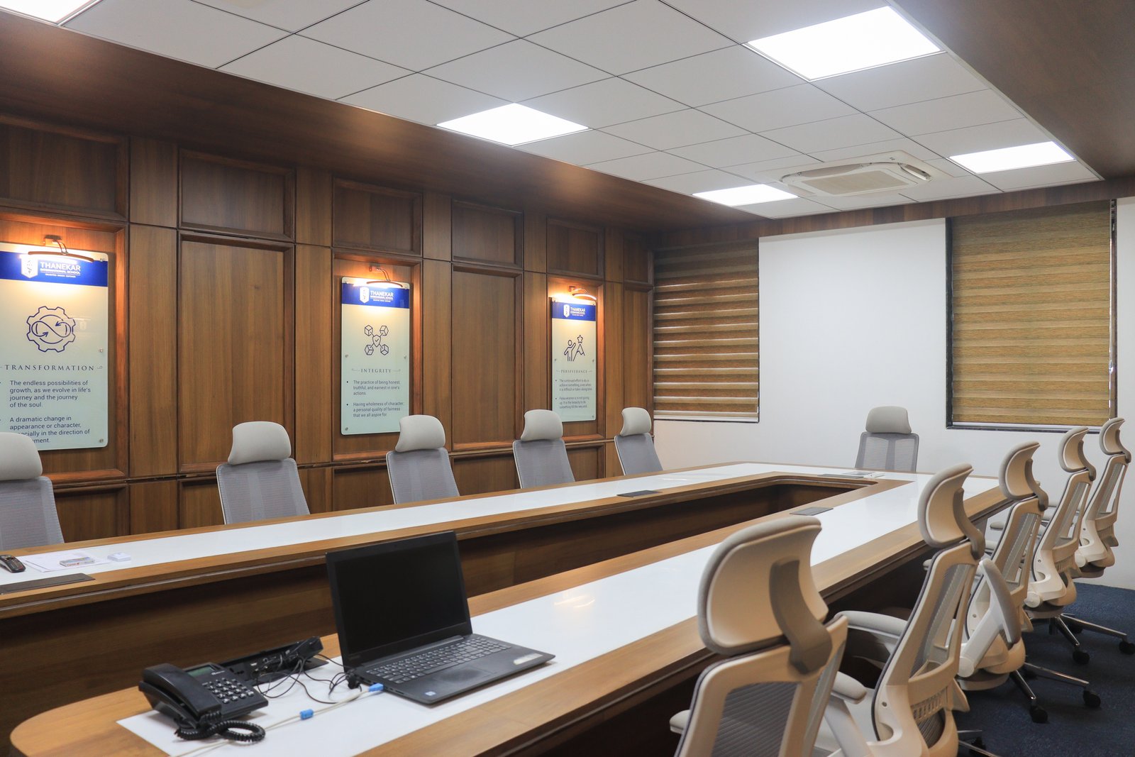 Thanekar International School